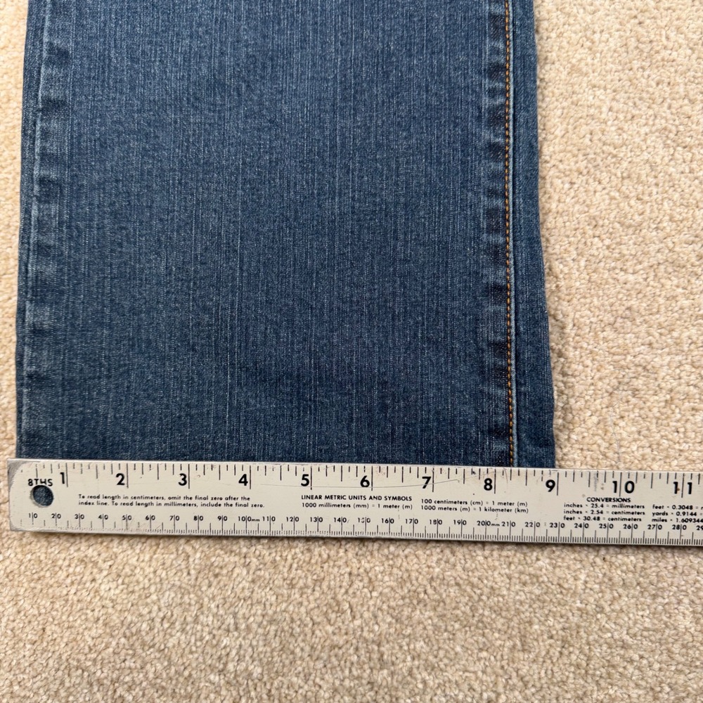 Lucky Brand Classic Fit Jeans Women 30 Regular (FITS 32‎ X 30) Blue Medium Wash - Picture 8 of 11